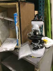 lot 14 image: WOW Carl Zeiss Laboratory Binocular Microscope With 4 Objectives - Very Well Taken Care Of - Similar Selling Online $1500 - Comes With New Covers & Bulbs - Spectacular Condition For Age