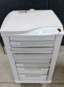 lot 43 image: MSRP $2800 Metro Lionville Med 800 Series 7 Drawer Medication Cart - GOOD CONDITION - LOCK HAS BEEN REMOVED - Built To Last A Lifetime