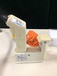 lot 50 image: ALARIS MEDICAL IVAC CORE-CHECK 2090 Infrared Point & Read Temperature Thermometer - Good Working Condition