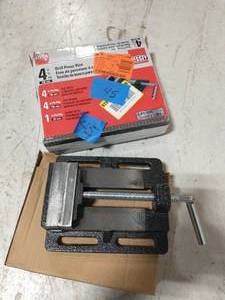 lot 45 image: BESSEY 4 in. Drill Press Vise