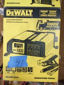 lot 41 image: DEWALT 1000-Watt Power Inverter