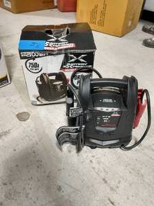 lot 58 image: SCHUMACHER Battery Extender 12-Volt, 750 Amp Battery Jump Starter