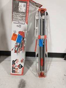 lot 63 image: TILE CUTTER
