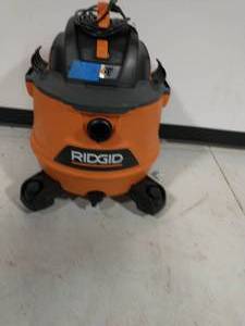 lot 67 image: RIDGID WETDRY VAC
