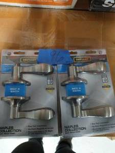 lot 96 image: 2 DOOR HANDLES