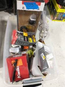 lot 103 image: BOX OF ASSORTED HARDWARE