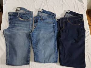 3 pair Hollister brand jeans