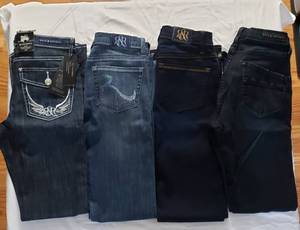 4 pair sz 8 Rock & Republic Jeans. (3 boot cut (including 1 new with tags) & 1 skinny)