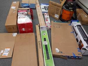 Mixed lot of miscellaneous items