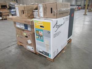 lot 344 image: WHOLESALE MIXED PALLET OF TOILETS, TANKS AND VANITY