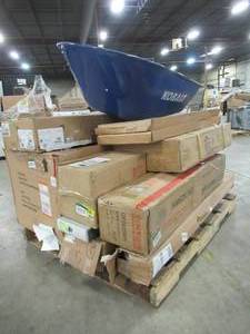 lot 345 image: WHOLESALE MIXED PALLET OF OUTDOOR AND INDOOR DECOR ITEMS