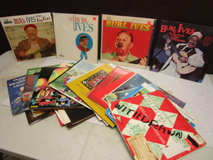 BURL IVES FOLK ALBUMS AND ASSRTD. CHRISTMAS ALBUMS