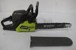lot 7 image: 14 in. 37cc 2-Cycle Gas Chainsaw