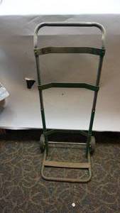lot 44 image: Green 2 Wheel Metal Dolly