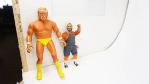 lot 60 image: Vintage 1985 Hulk Hogan Action Figure 16  Vintage A-Team Mr. T 12 Action Figure