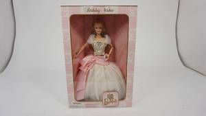 lot 74 image: New Rare Collectors Edition Birthday Wishes Barbie Doll