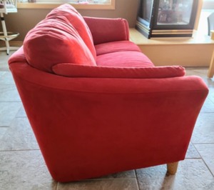 lot 16 image: Contemporary Red Sofa