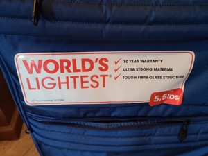 lot 34 image: Pair of Luggage