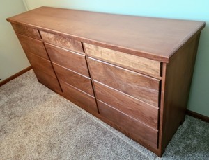 lot 44 image: Wooden Dresser