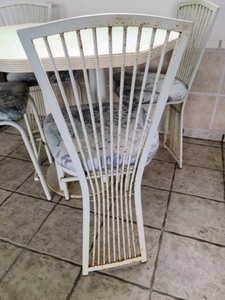 lot 50 image: Vintage Patio Set