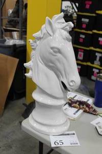 Horse Head Pedestal 23 White