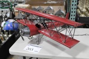 WW1 Inspired Metal Biplane Red
