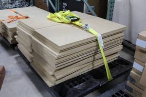 Lot of (48) Plywood Sheets 36x18x12
