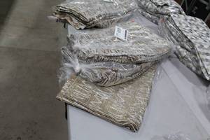 Lot of (5) Tablecloths 132D Reversible Gold OnOff White