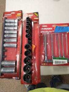 3 HUSKY SOCKET SETS