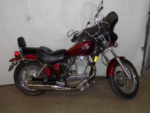 lot 2 image: 1996 Suzuki Savage LS 650 Big Single