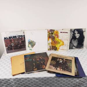 lot 78 image: Collection of 60s and 70s Folk Records Vinyl Albums