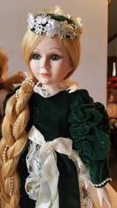 lot 125 image: Collection of 7 Dolls
