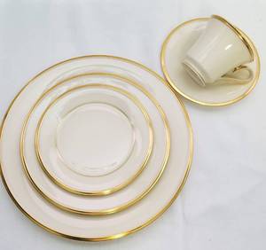 lot 99 image: Lenox Eternal Service for 8  41 Pieces