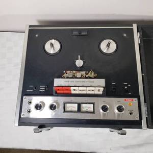 lot 65 image: TEAC Stereo Tape Deck Reel to Reel