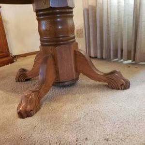 lot 203 image: Antique Paw Foot Round Oak Dining Table