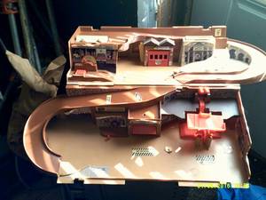 vintage hot wheels city...