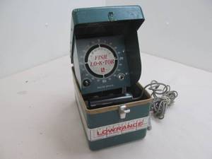lot 4 image: vintage Lowrance fish lo-k-tor