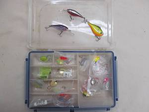 lot 50 image: Plano organizer ,fish lures