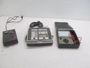 lot 90 image: pump, fish finder, fuse meter