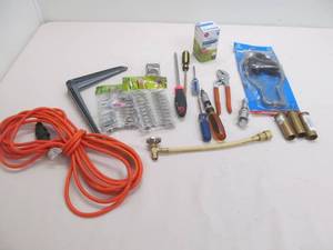 lot 157 image: home repair items