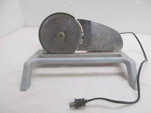 lot 171 image: rival food slicer