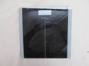lot 174 image: scale