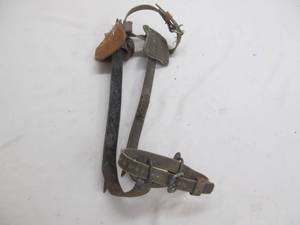 lot 183 image: Lineman spikes