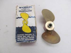 lot 228 image: Propeller prop water