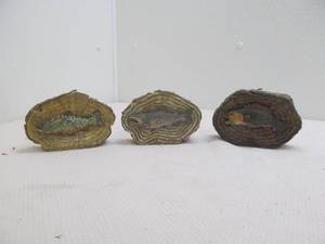 lot 263 image: Fish candles