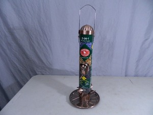 New Perky Pet Wild Bird Feeder