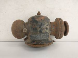 lot 12 image: Model T Light