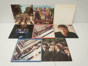 lot 60 image: Eight Beatles Records