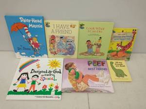 lot 92 image: Collection of Vintage Childrens Books