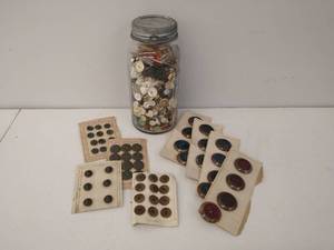 lot 110 image: Vintage Button Collection